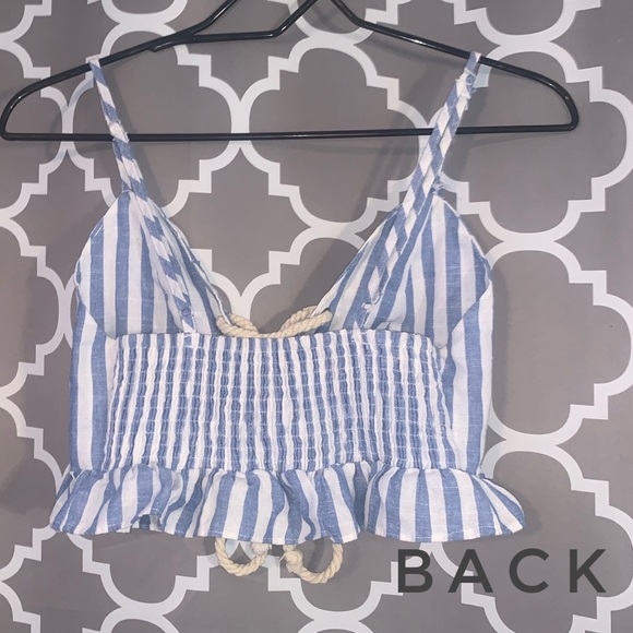 Front tie crop top - Picture 2 of 2